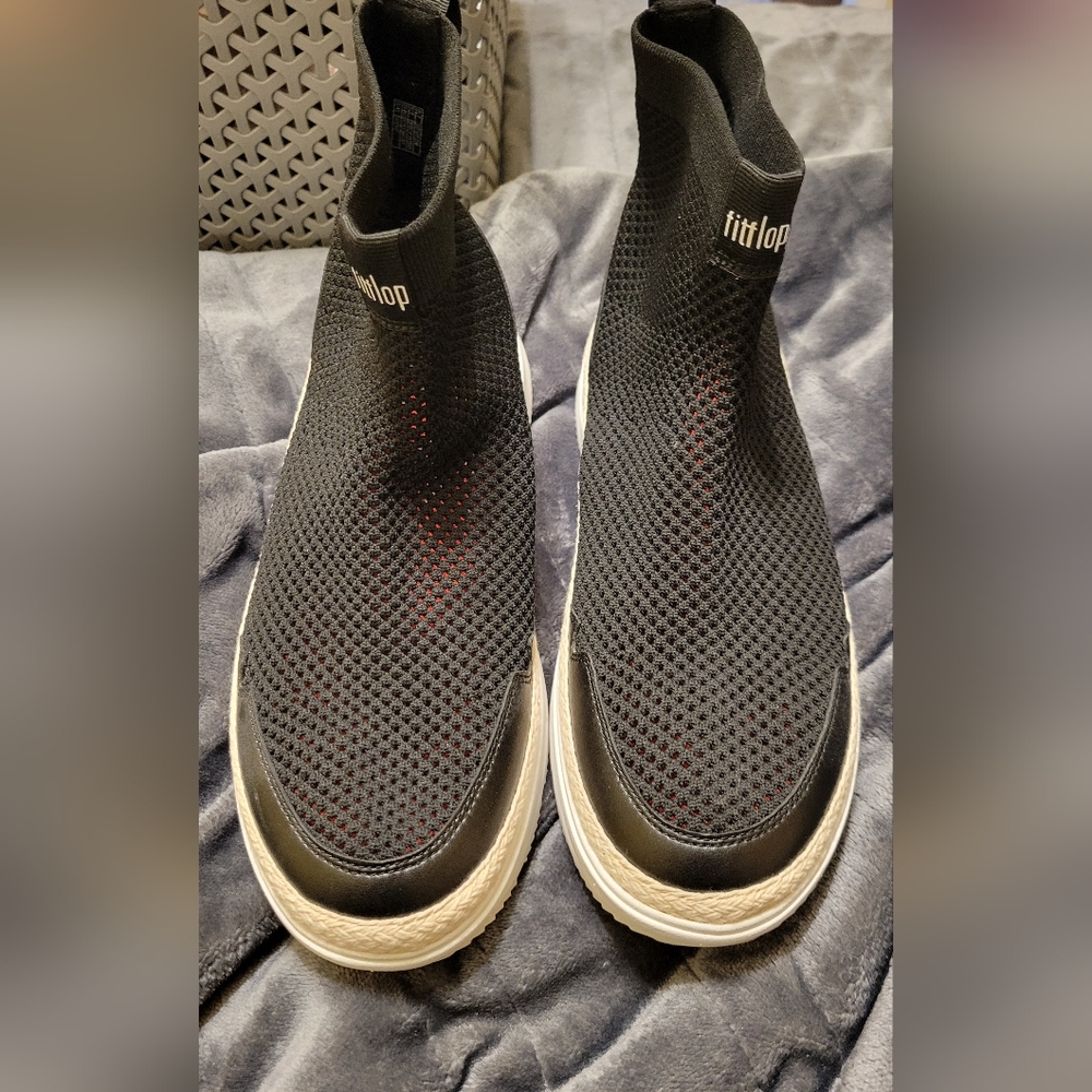 Fit Flop Boots With Tennis Shoes Bottom